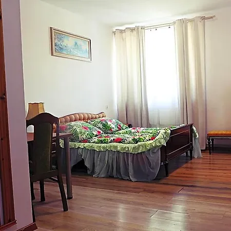 Dworek Hotel *